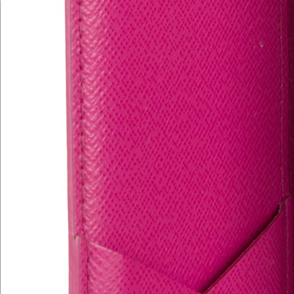 Louis Vuitton Monogram iPhone X Folio - Picture 2 of 15